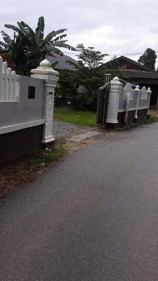 Cozy Homestay Che Yang كُوالا تيرينغانو المظهر الخارجي الصورة