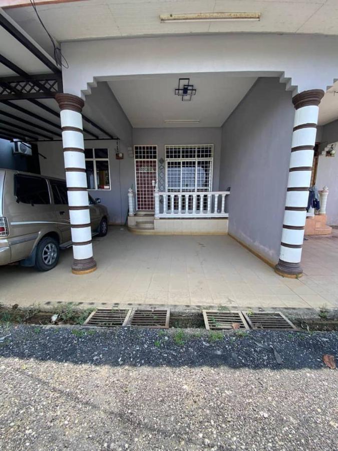 Cozy Homestay Che Yang كُوالا تيرينغانو المظهر الخارجي الصورة