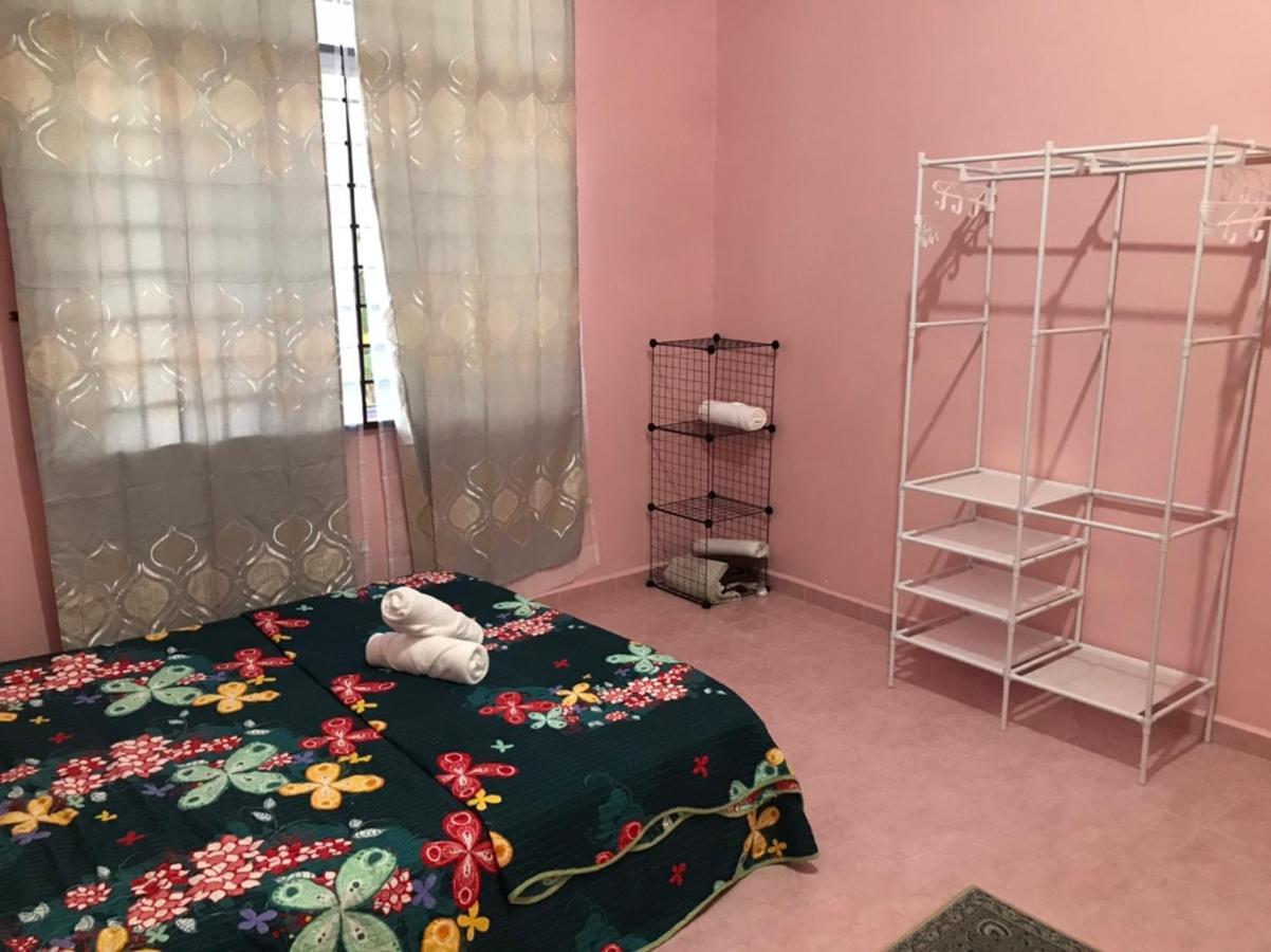 Cozy Homestay Che Yang كُوالا تيرينغانو المظهر الخارجي الصورة