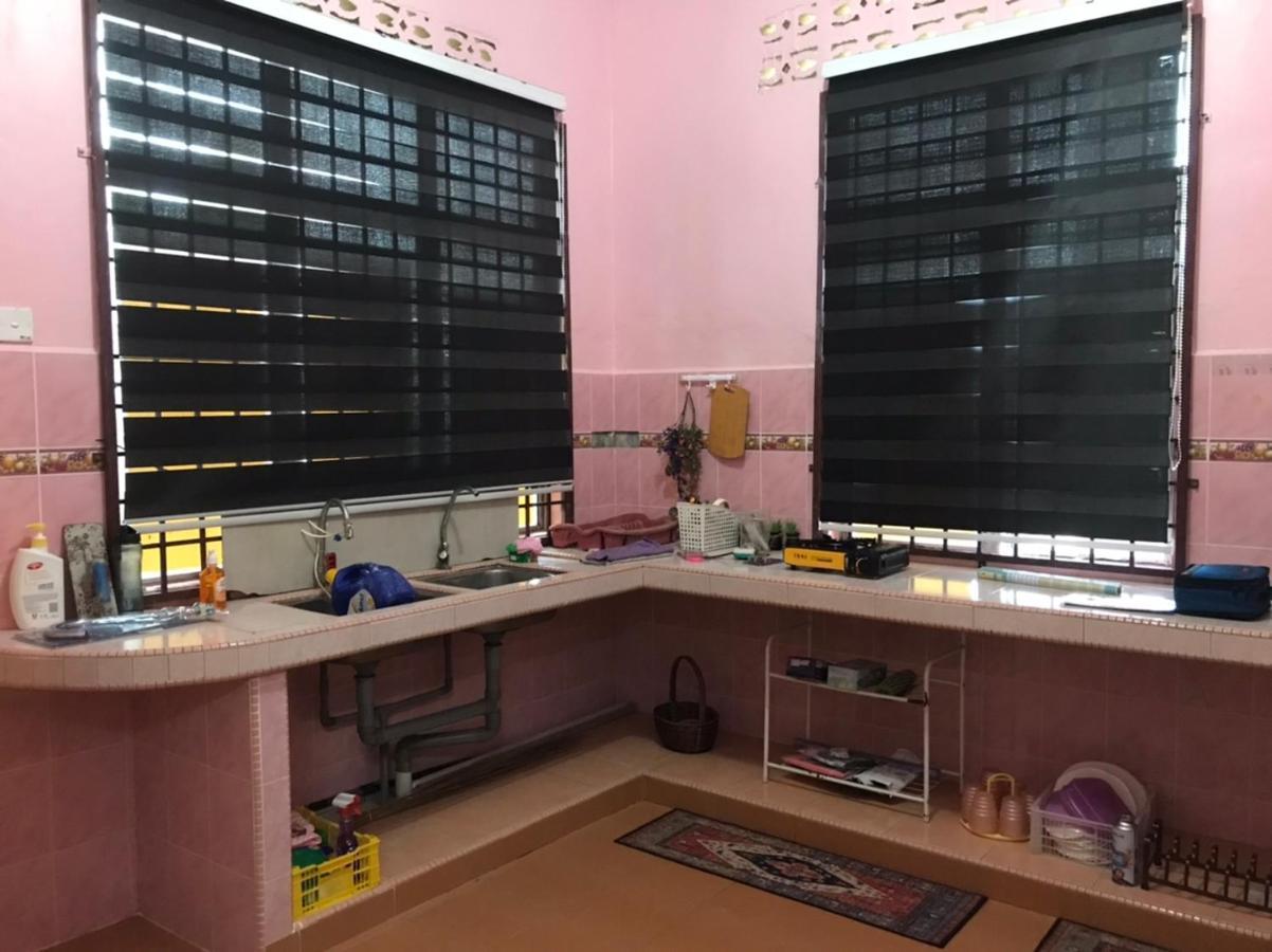 Cozy Homestay Che Yang كُوالا تيرينغانو المظهر الخارجي الصورة