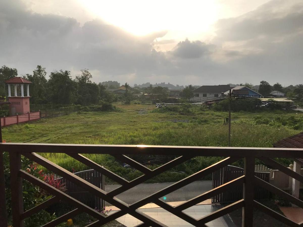 Cozy Homestay Che Yang كُوالا تيرينغانو المظهر الخارجي الصورة