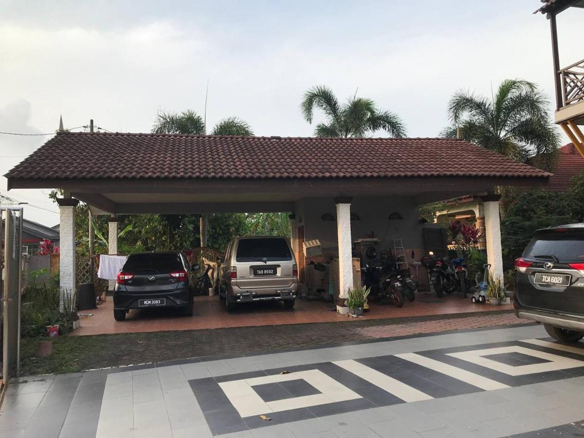 Cozy Homestay Che Yang كُوالا تيرينغانو المظهر الخارجي الصورة