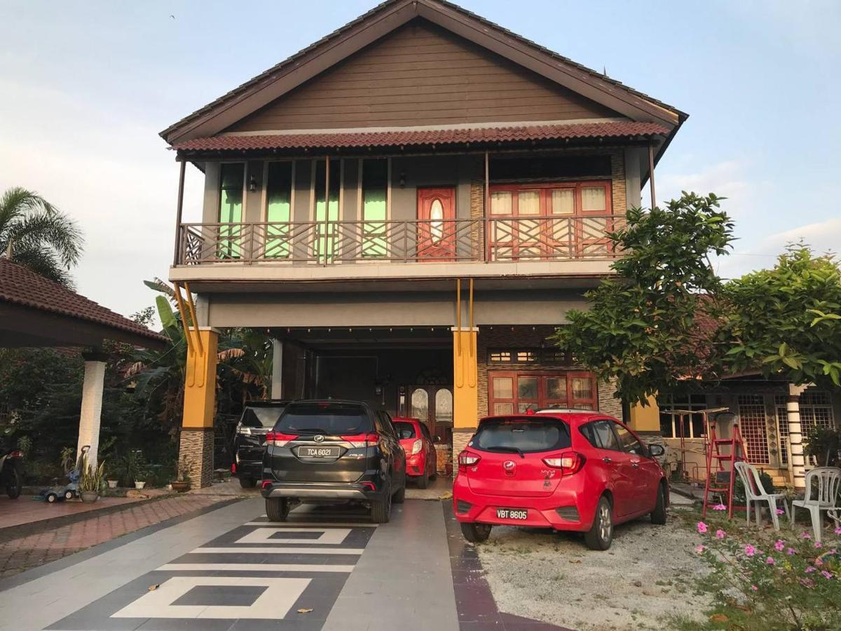Cozy Homestay Che Yang كُوالا تيرينغانو المظهر الخارجي الصورة